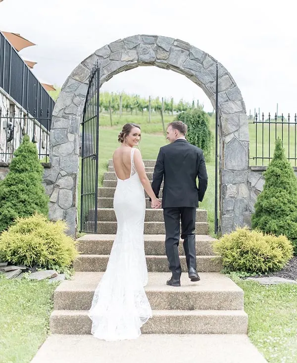 Wedding photos outside of Creek's Edge Winery.