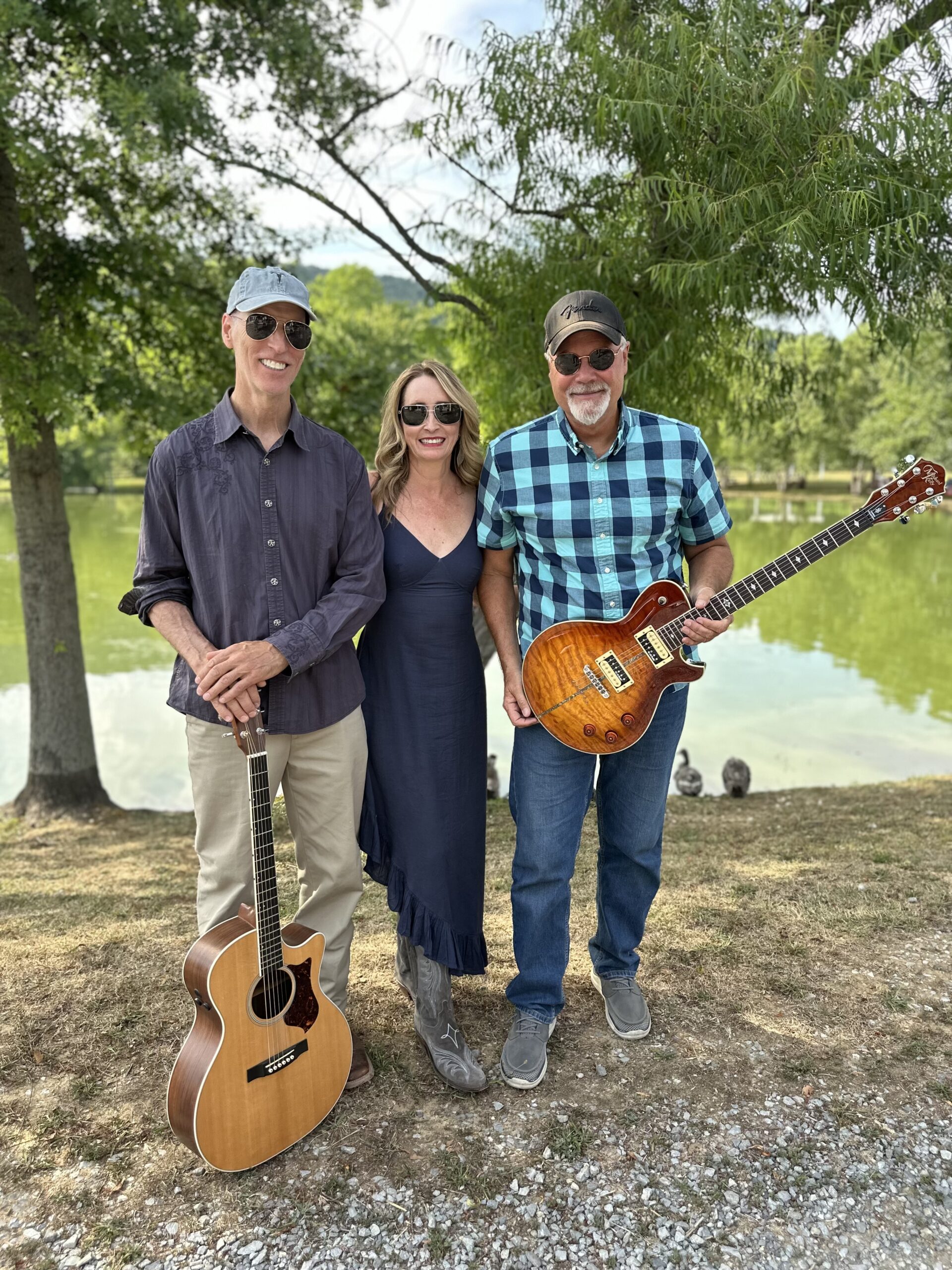 Live Music Featuring Joey & the Waitress